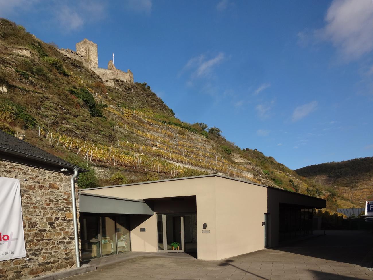 Pfarrzentrum St-Lubentius Kobern - Außenaufnahme