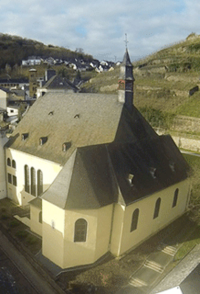 Kirche St. Castor Lehmen - Drohnenaufnahme