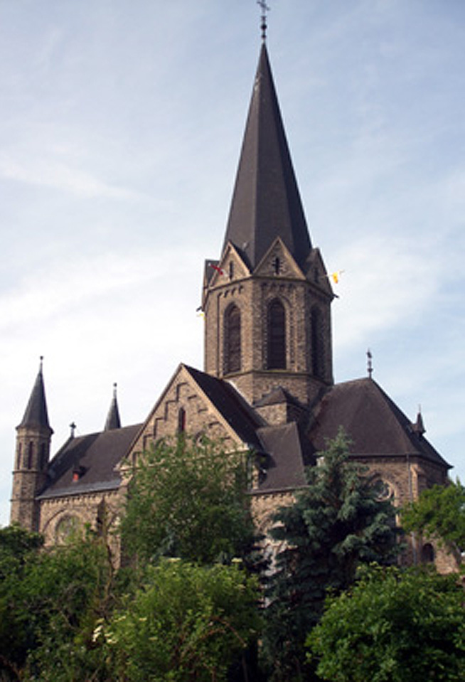 Kirche St. Paulinus Welling